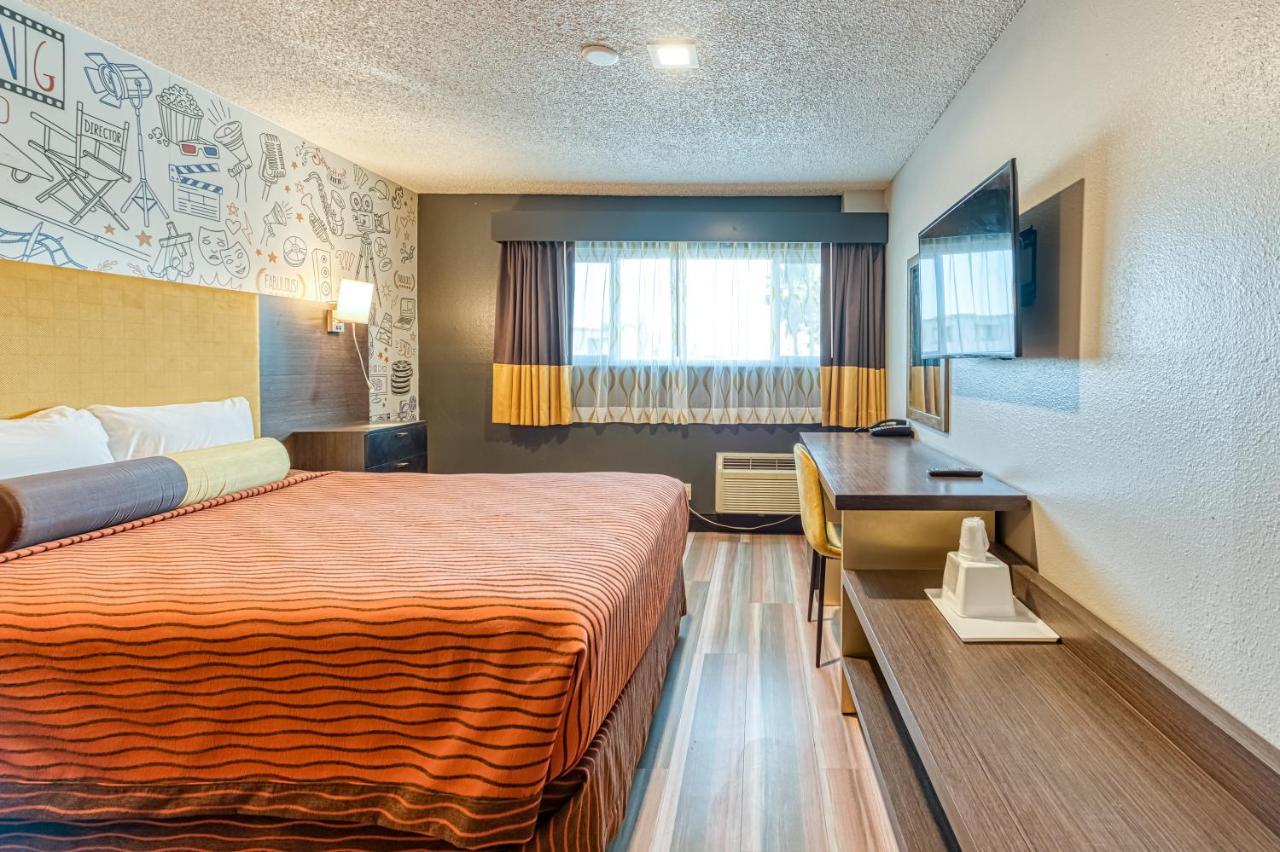 Hotel La Mirage - Hollywood *